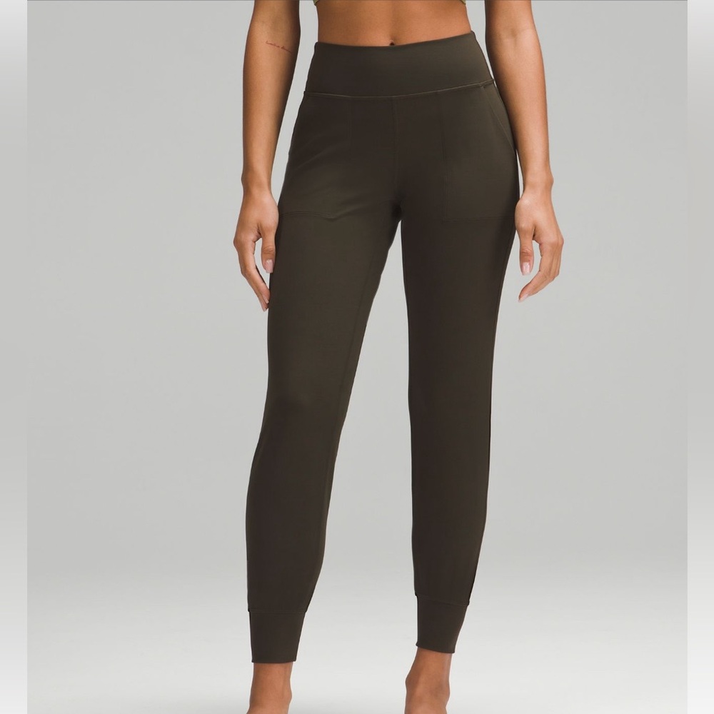 align joggers